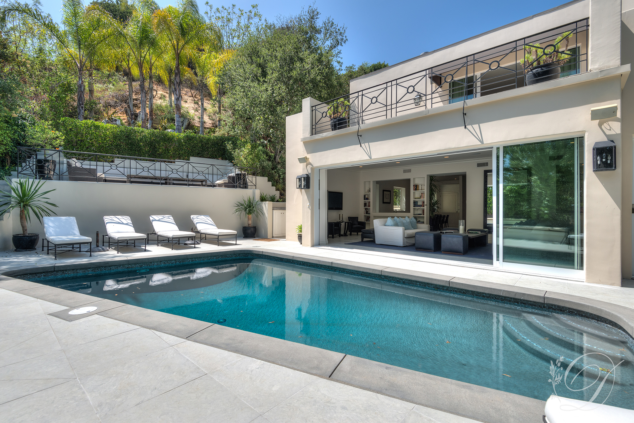 007_Exterior_Beverly-Hills-Pool-1